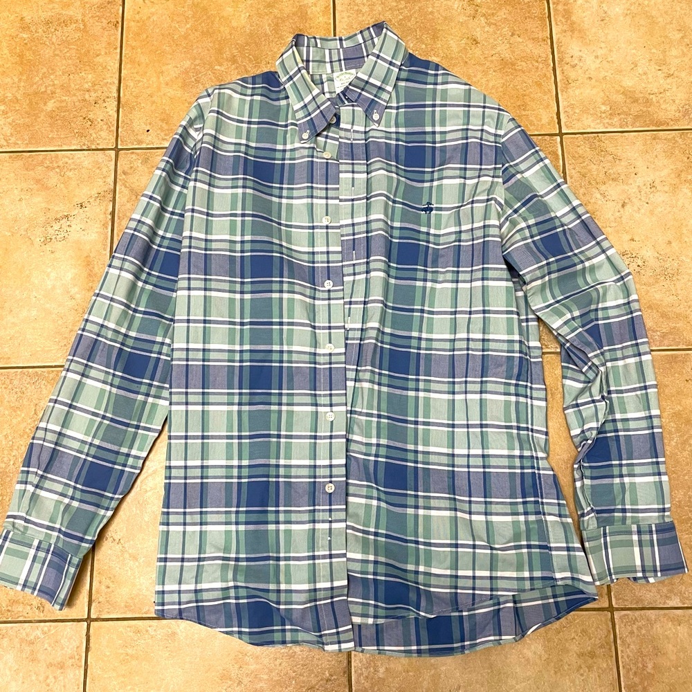 Men’s Brooks Brothers Button Down Shirt - Size Large